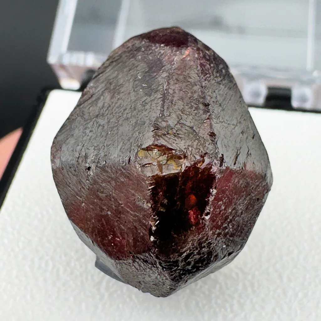 Almandine from Dodoma Region, Tanzania - image 1
