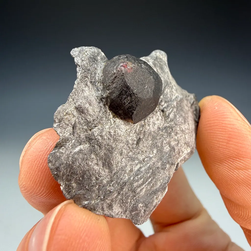 Almandine Garnet - image 3