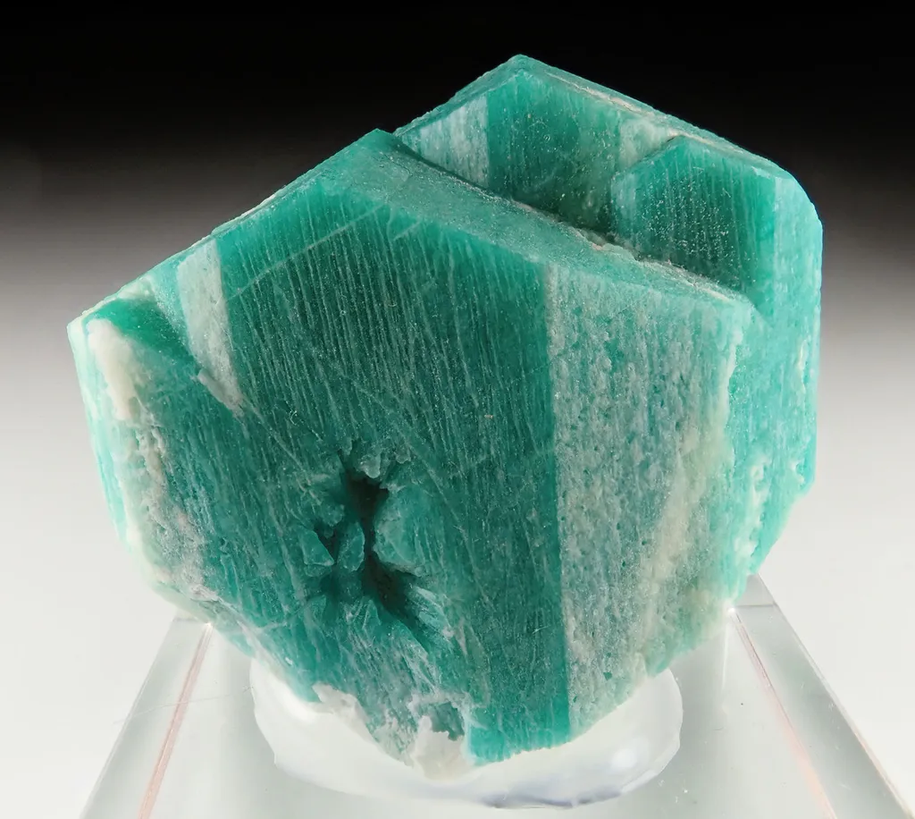 Amazonite image