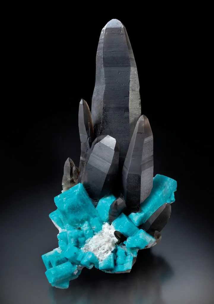 Amazonite, Smoky Quartz, Cleavelandite image