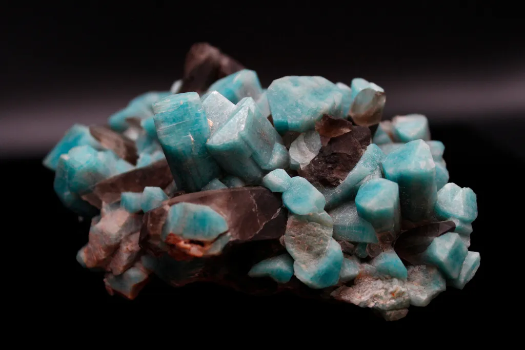 Amazonite with quartz, Colorado image