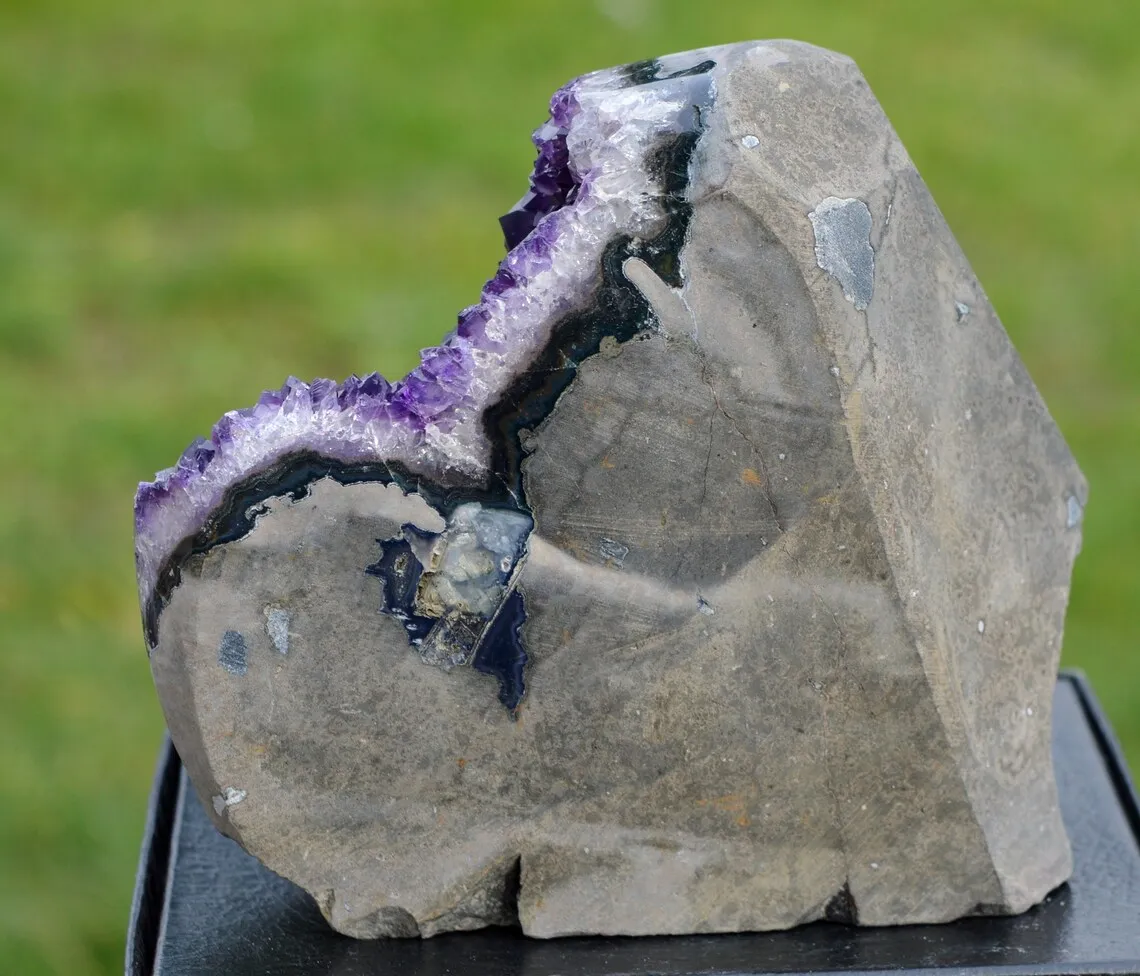 Amethyst - 2100 grams - Artigas, Artigas Department, Uruguay - image 7