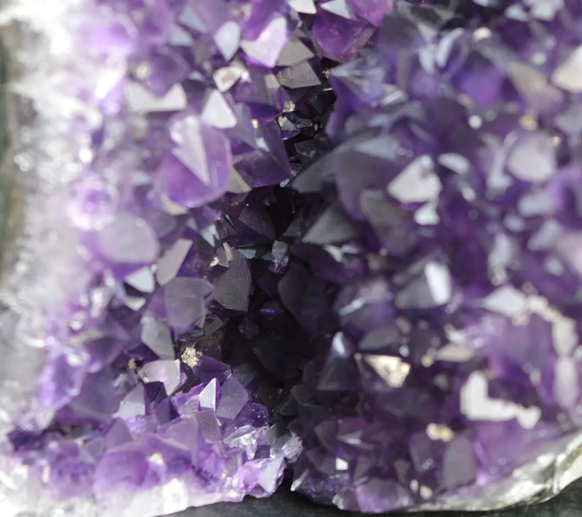 Amethyst - 2100 grams - Artigas, Artigas Department, Uruguay - image 6