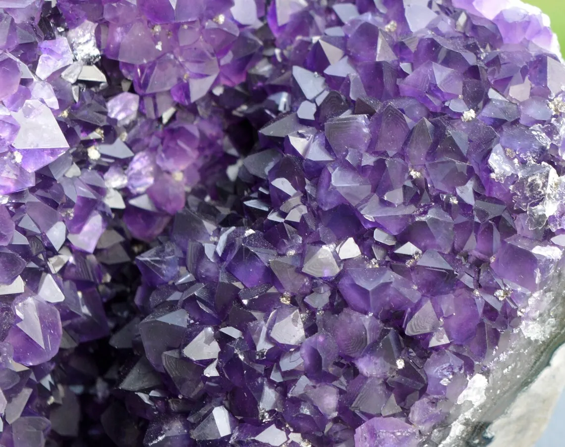 Amethyst - 2100 grams - Artigas, Artigas Department, Uruguay - image 3