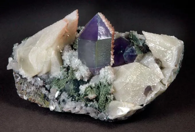 Amethyst, Calcite - image 1