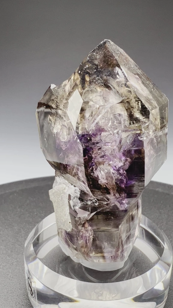 Amethyst from Brandberg Area, Erongo Region, Namibia - image 3