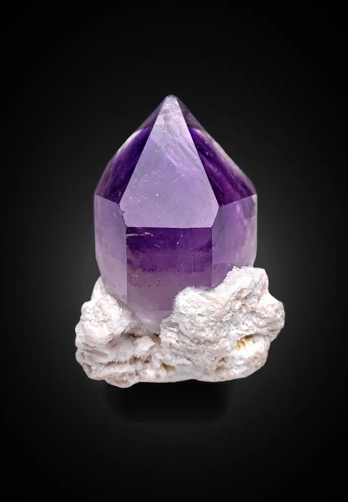 Amethyst from Nigeria, Bauchi image