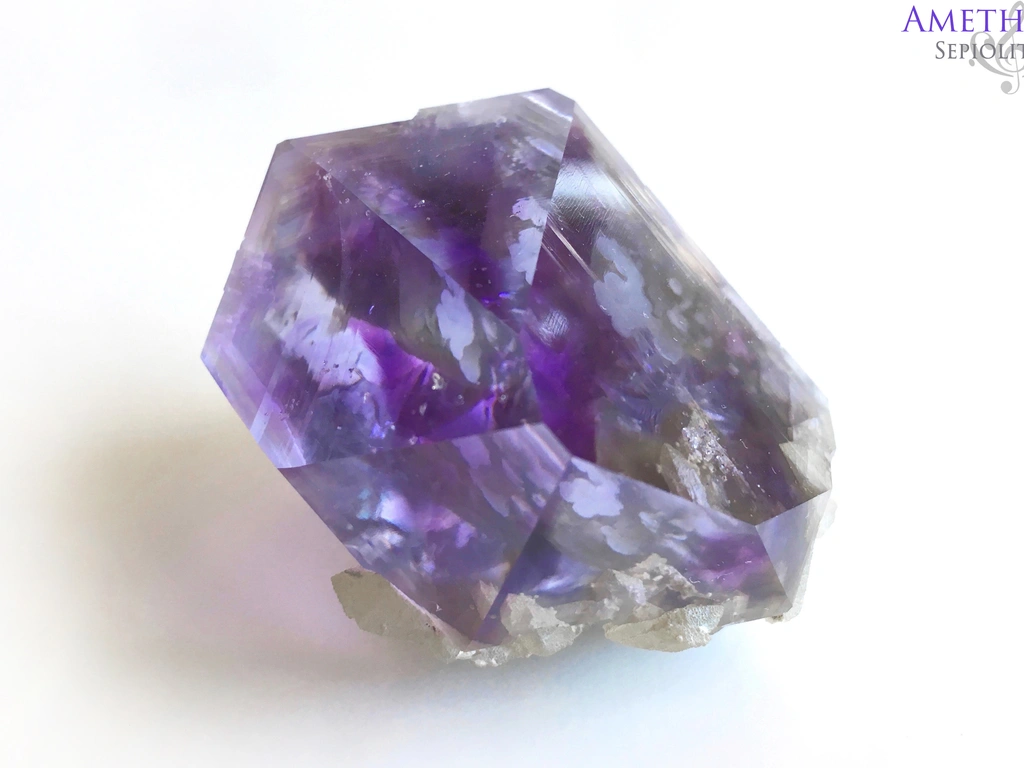 Amethyst from Tongling, Anhui, China image