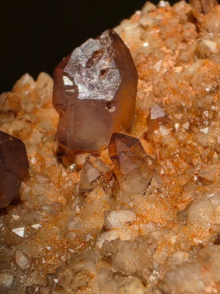 Amethyst in matrix - image 10