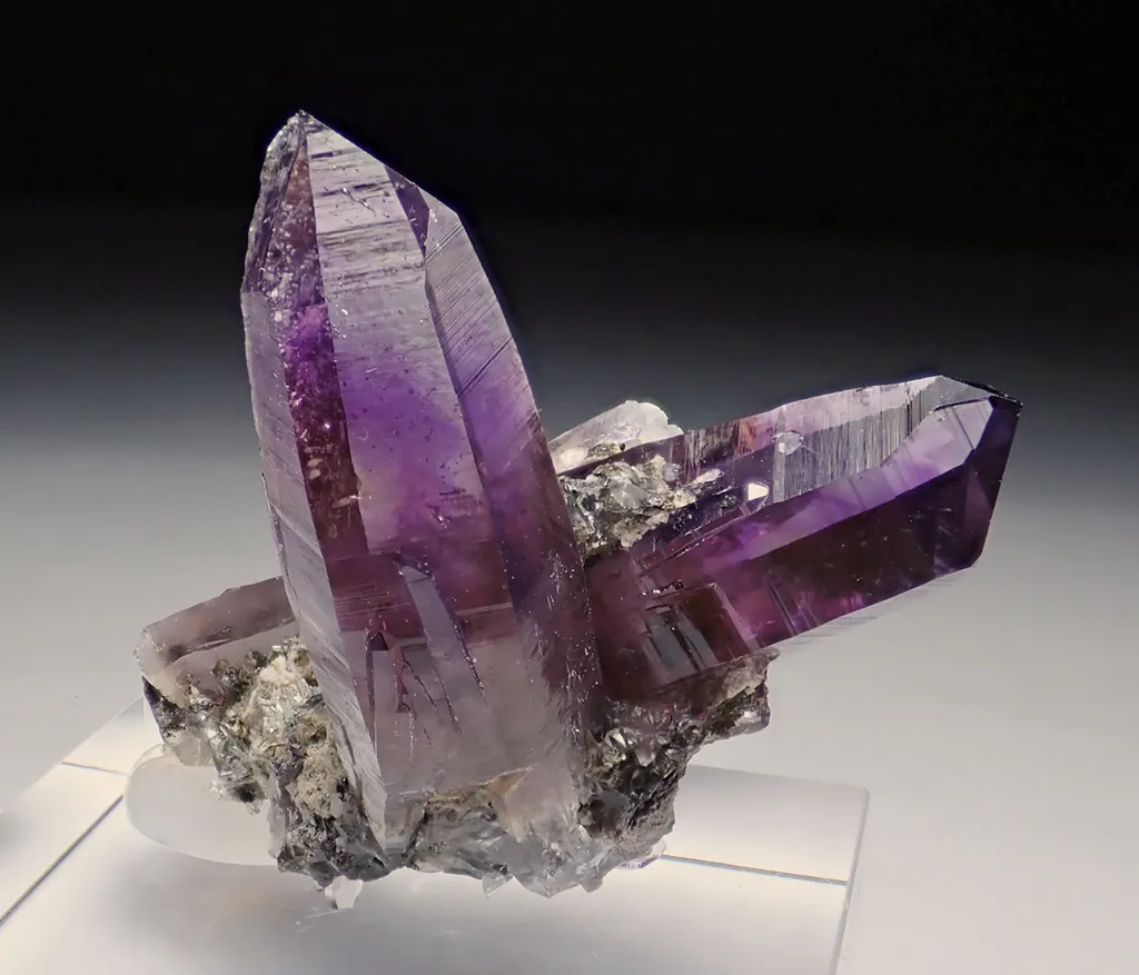 Amethyst Quartz - image 8