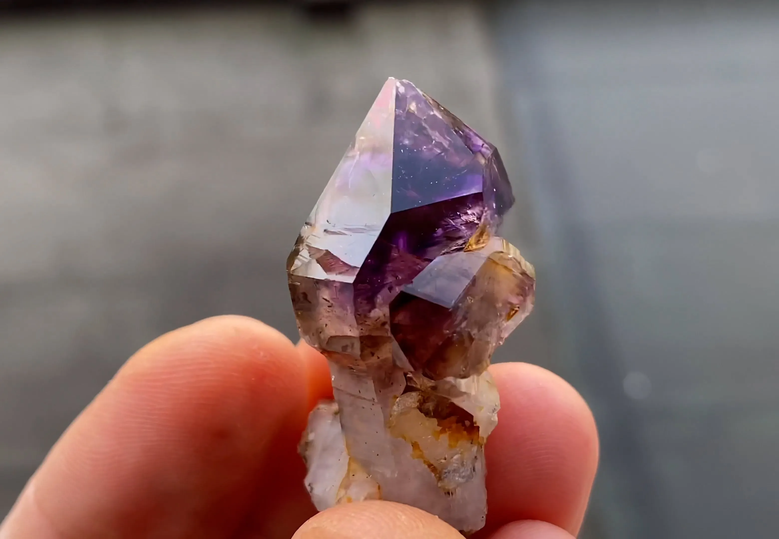 Amethyst Quartz - image 5