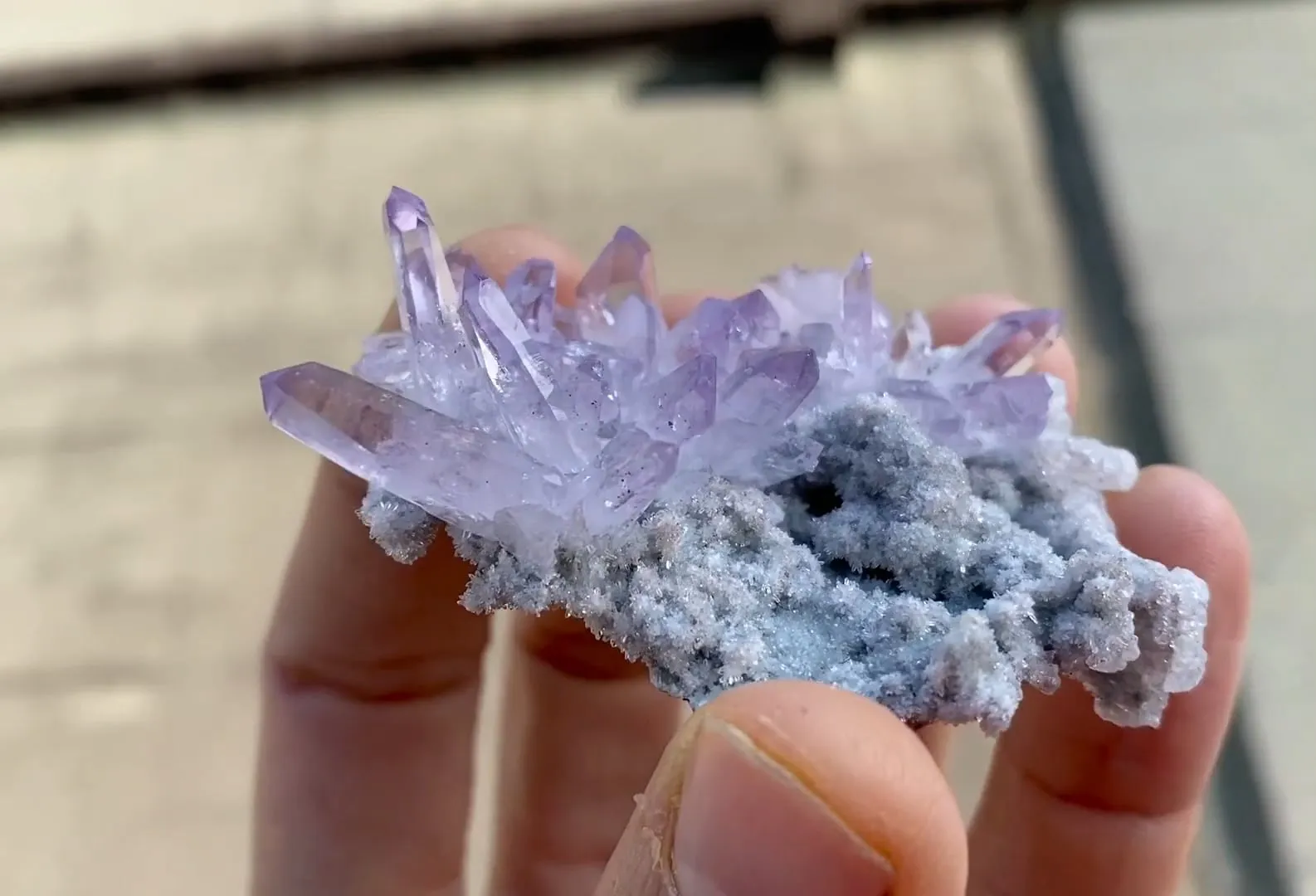 Amethyst Quartz - image 5