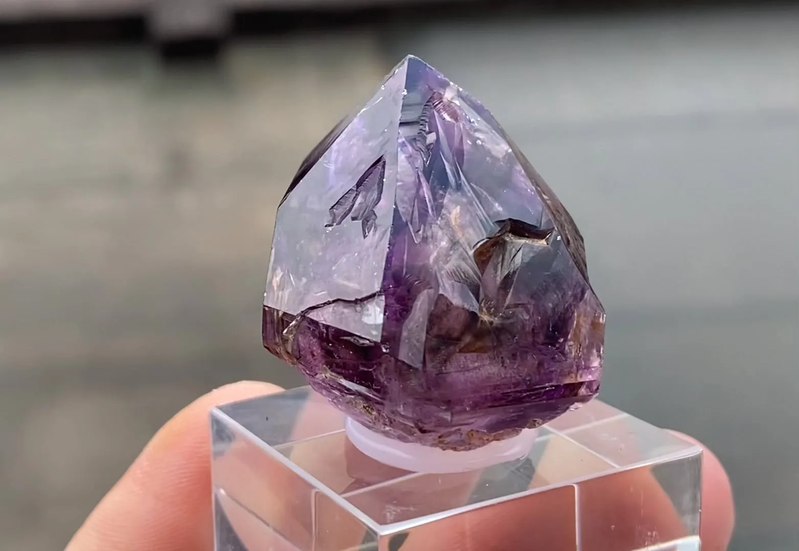 Amethyst Quartz - image 5