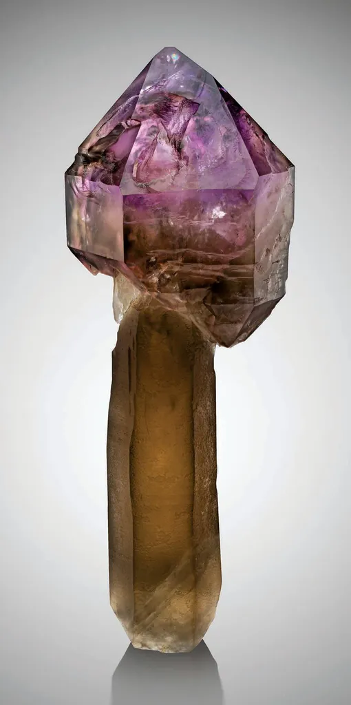 Amethyst, Quartz image