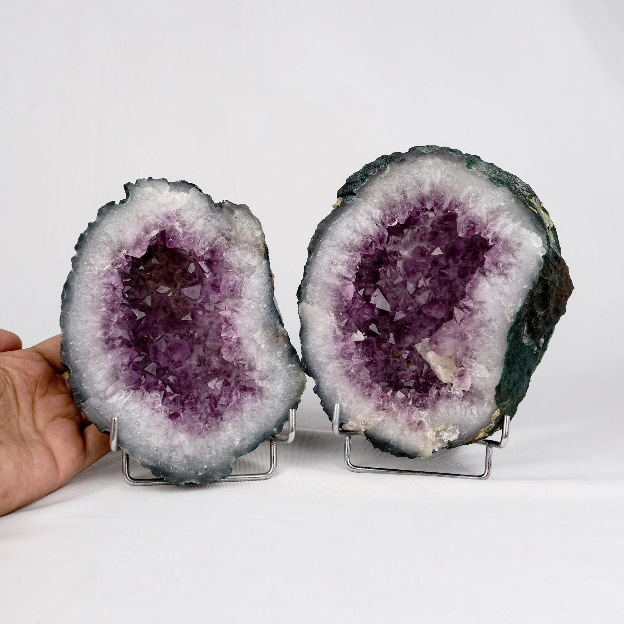 Amethyst Sparkling Crystals Geode in two Halfs Natural Mineral Specimen - image 2