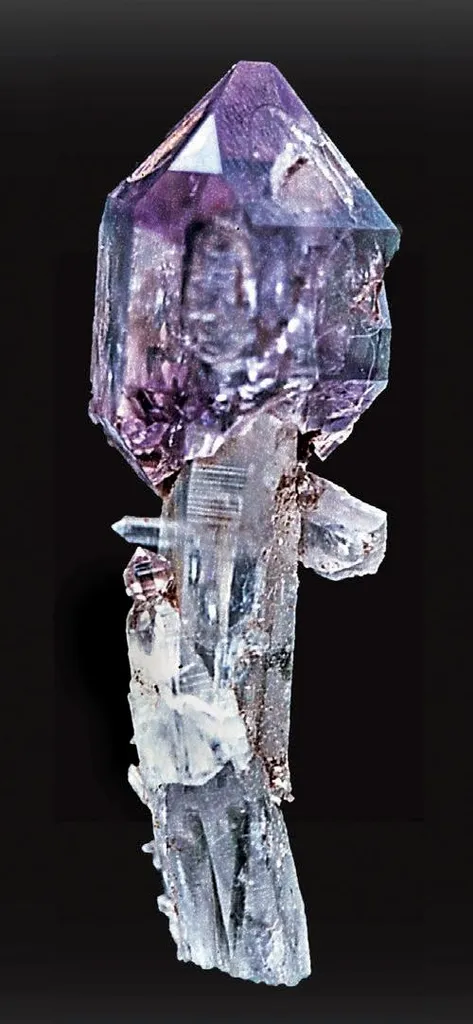 Amethyst, Tremolite image