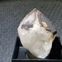 Amethyst with manganese coat - image 4
