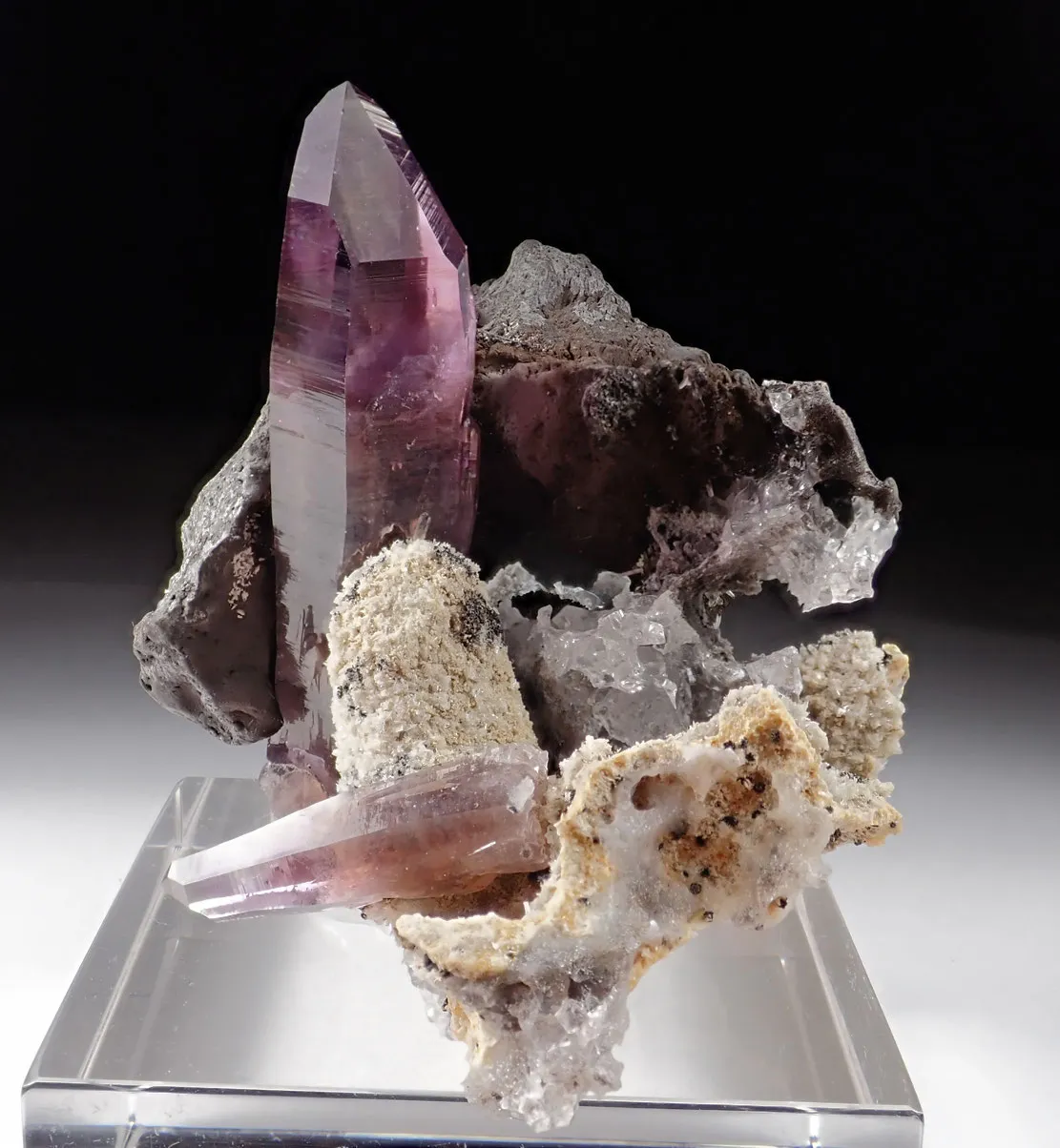 Amethyste with Hyalite Opal - image 2