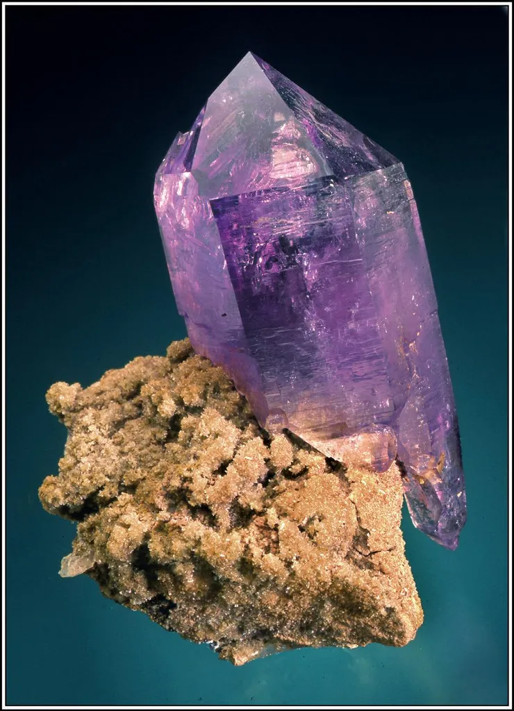 Amethystine Quartz image