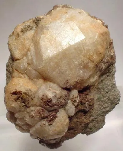 Analcime image