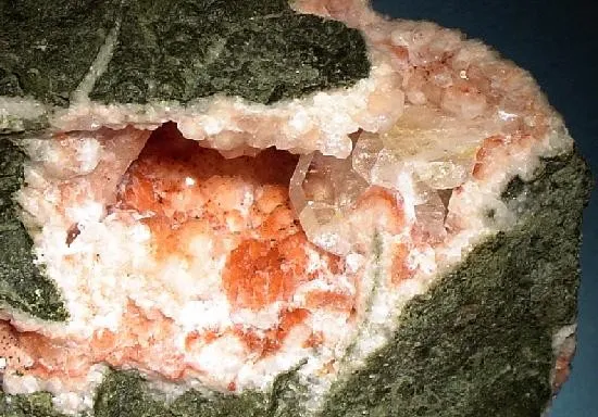 Analcime, Apophyllite - image 2