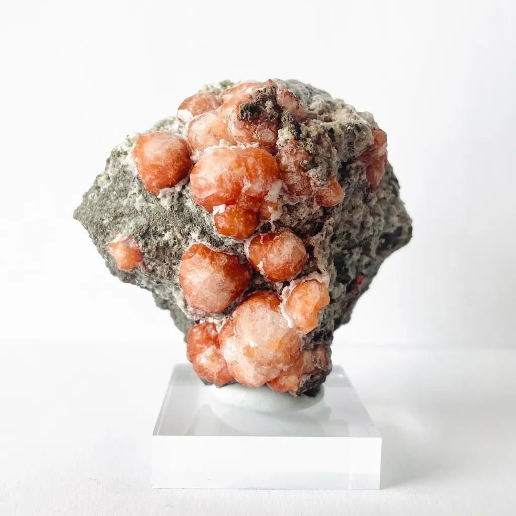Analcime from Iran image