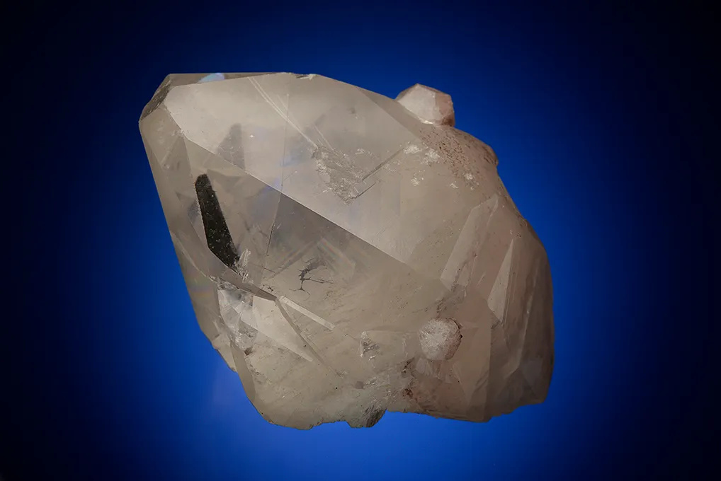 Analcime on Calcite - image 7