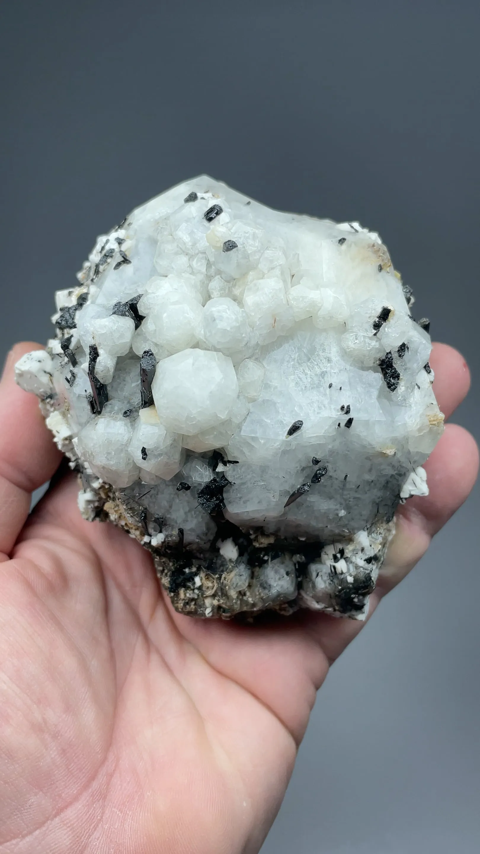 Analcime with Aegirine, Rhodochrosite, Natrolite - image 2