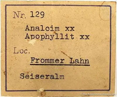 Analcime With Apophyllite - image 4