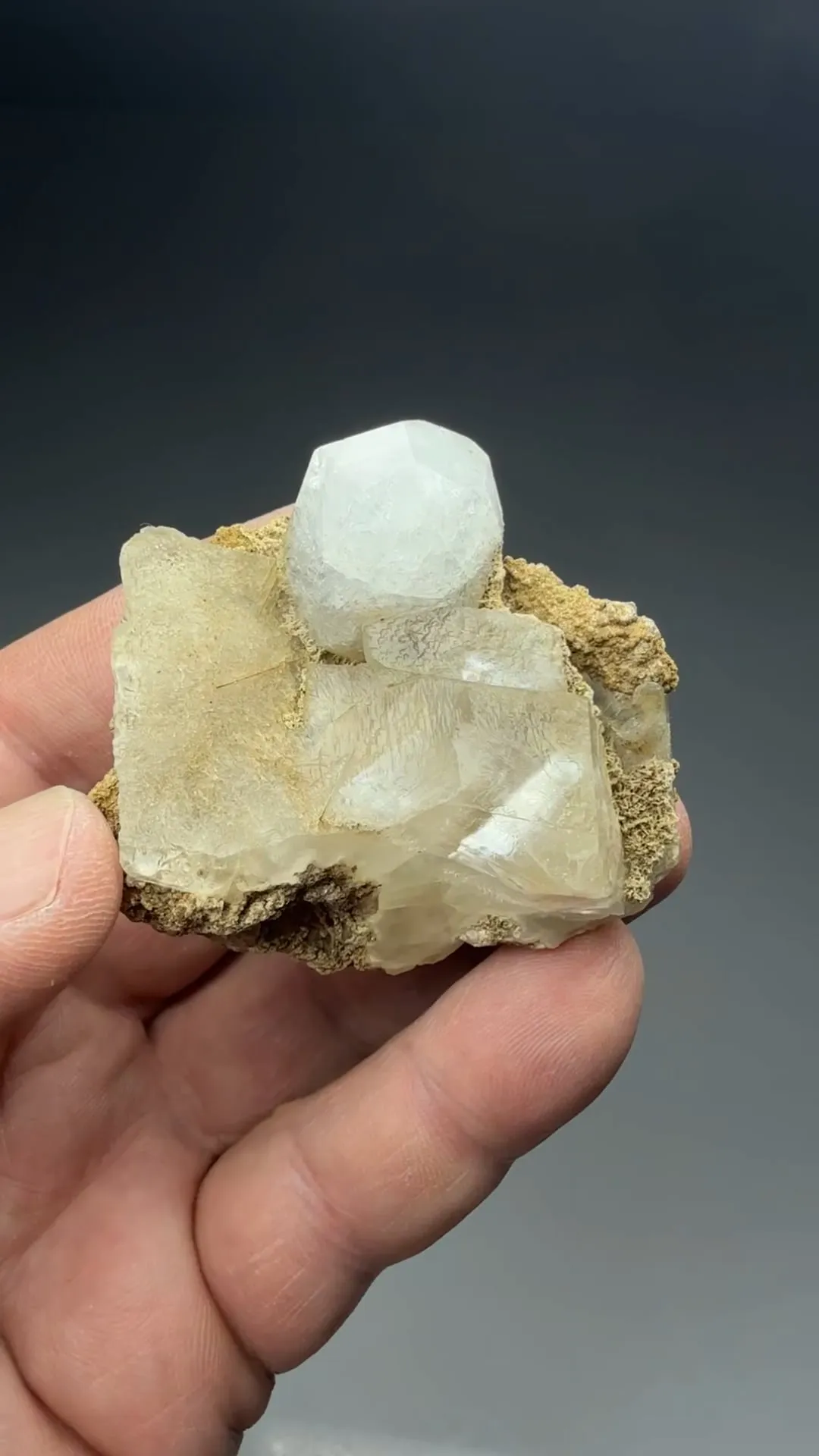 Analcime with Calcite - image 2