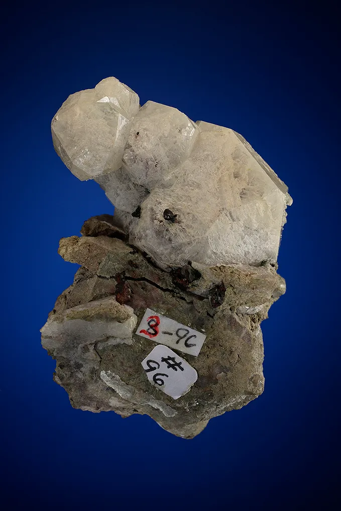 Analcime with Copper and FLUORAPOPHYLLITE - image 3