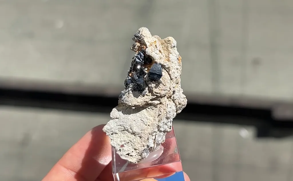Anatase - image 5