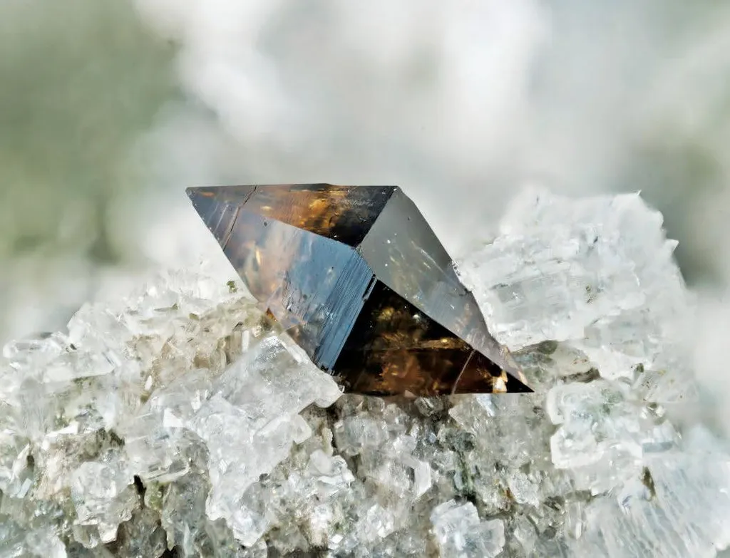 Anatase, Albite - image 1