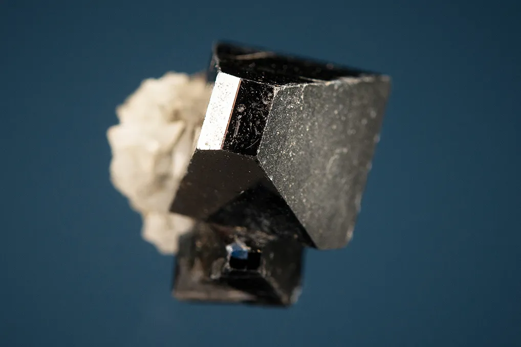 Anatase - image 3