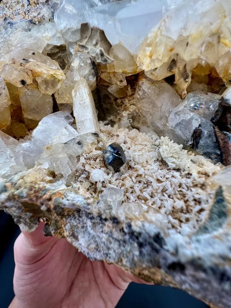 Anatase from Pakistan - image 6