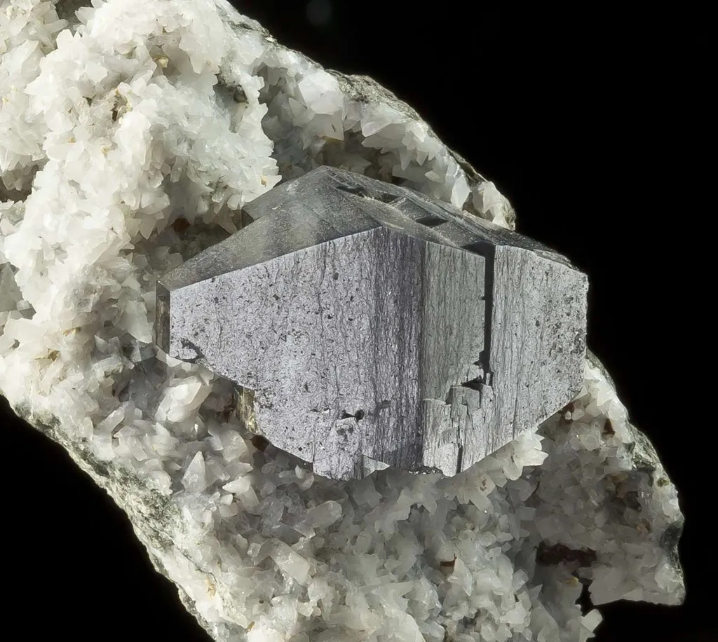 Anatase on Calcite image