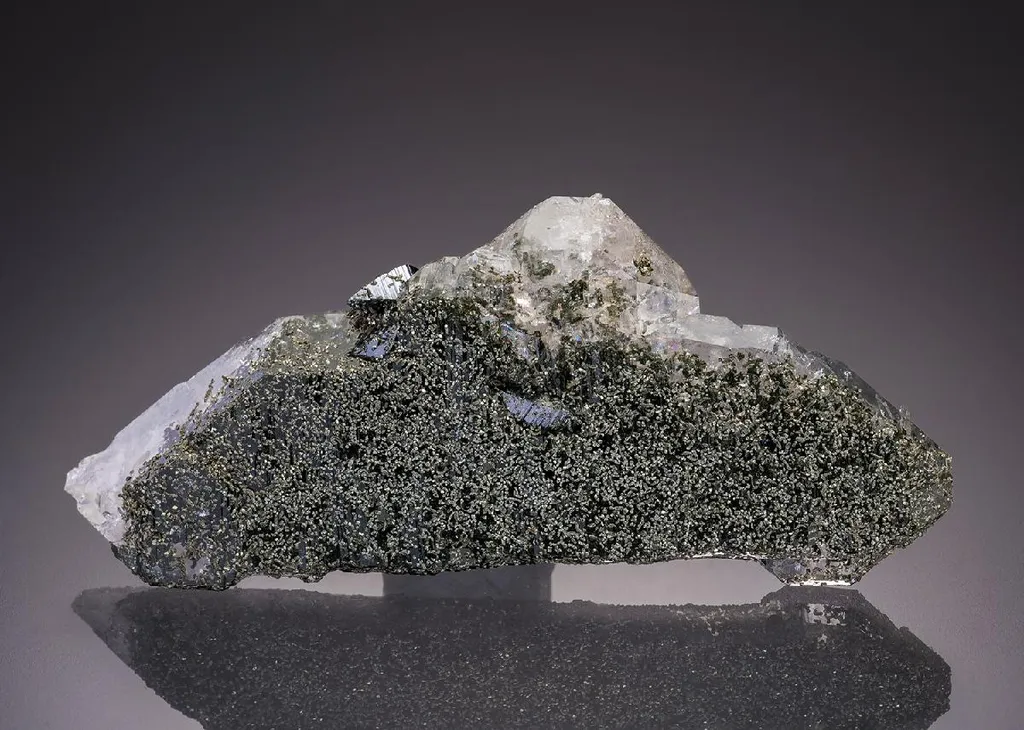 Anatase on Quartz image