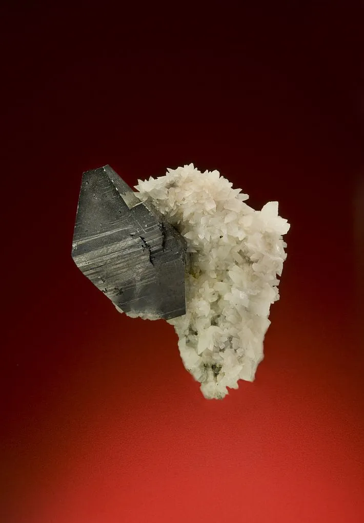 Anatase on Quartz - image 2