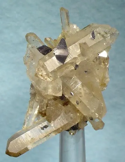 Anatase, Quartz image