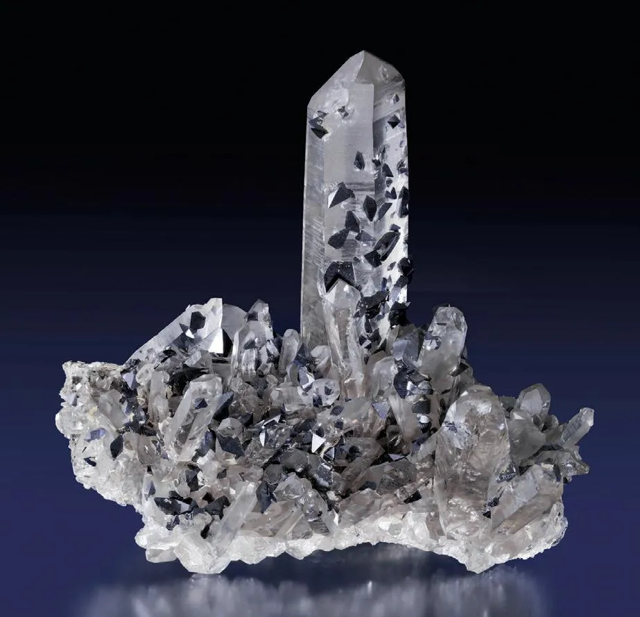 Anatase, Quartz image