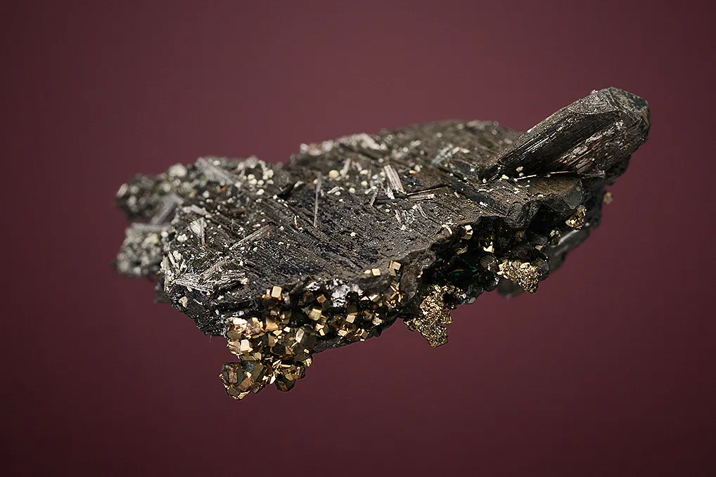 Andorite with Zinkenite - image 4