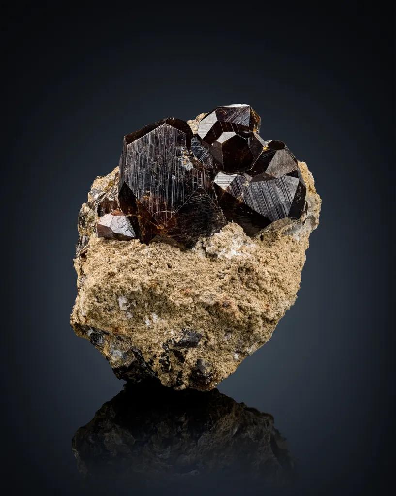 Andradite image