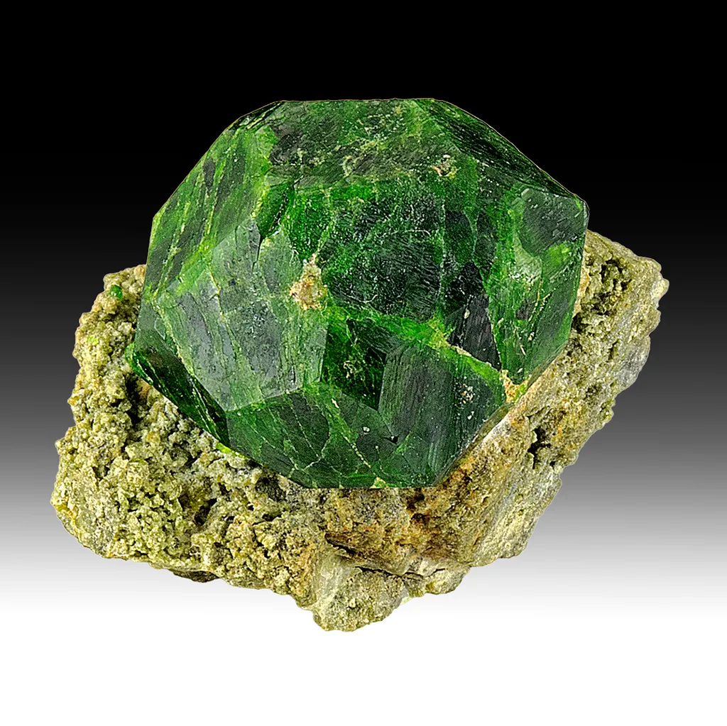 Andradite image