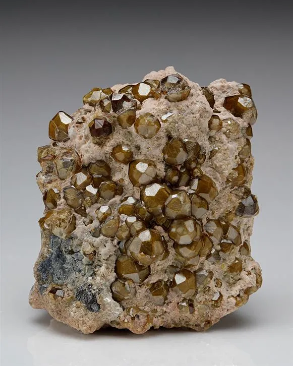 Andradite image