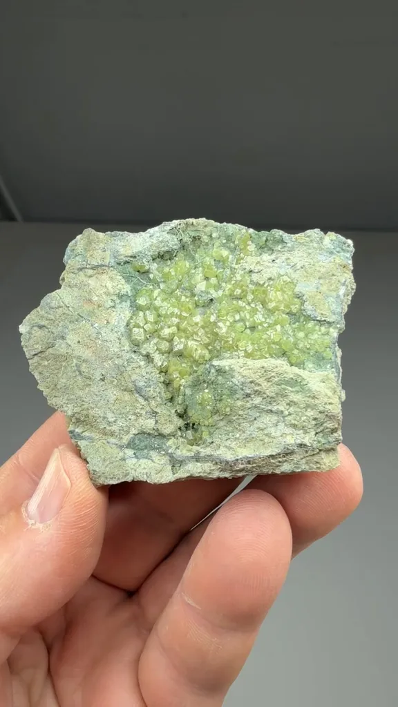 Andradite - image 2