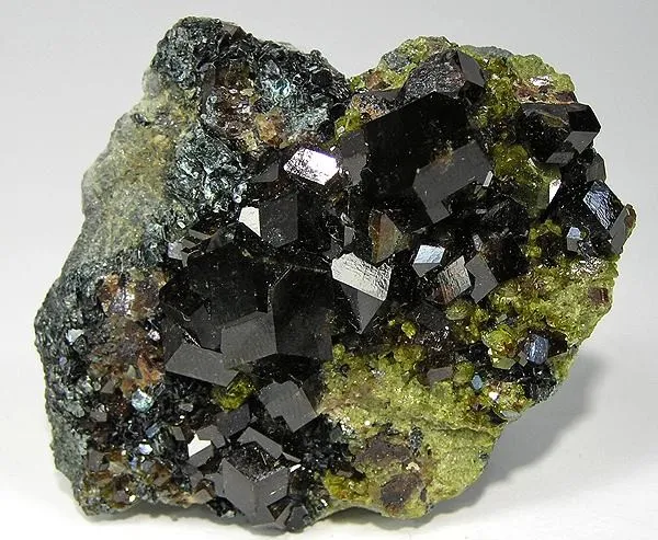 Andradite image