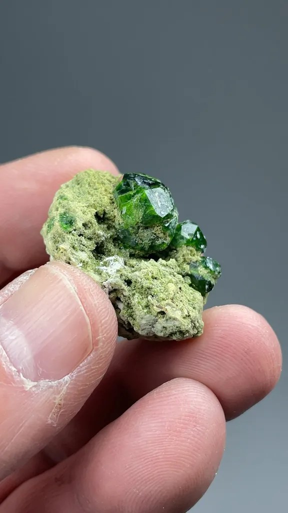 Andradite - image 2
