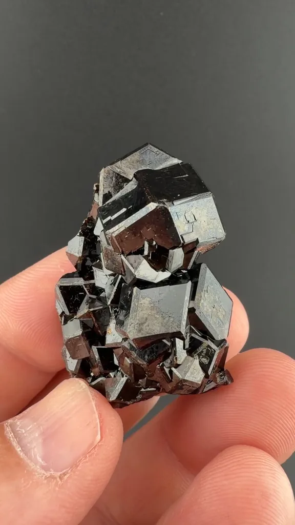 Andradite - image 2