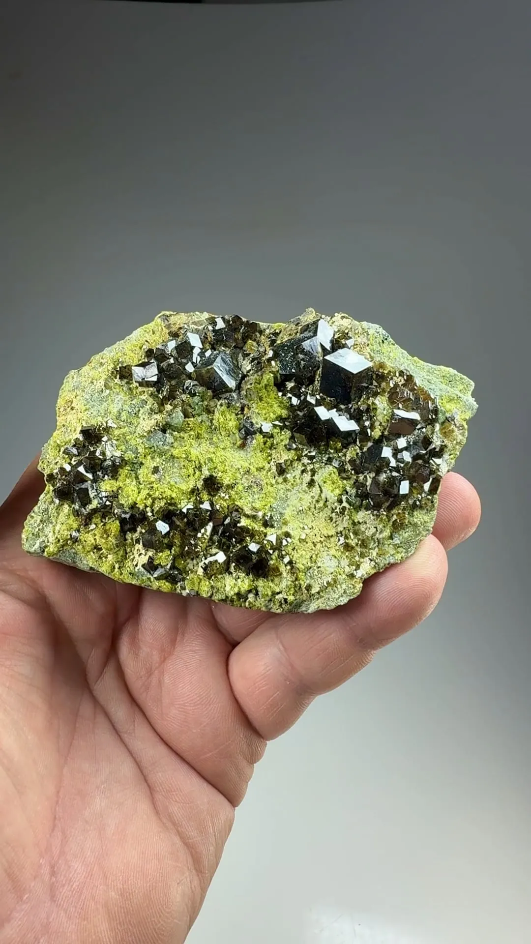 Andradite - image 2