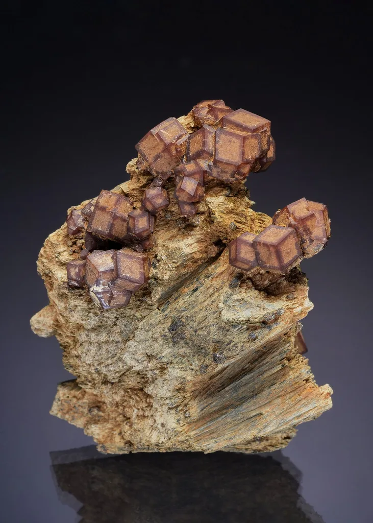 Andradite - image 2